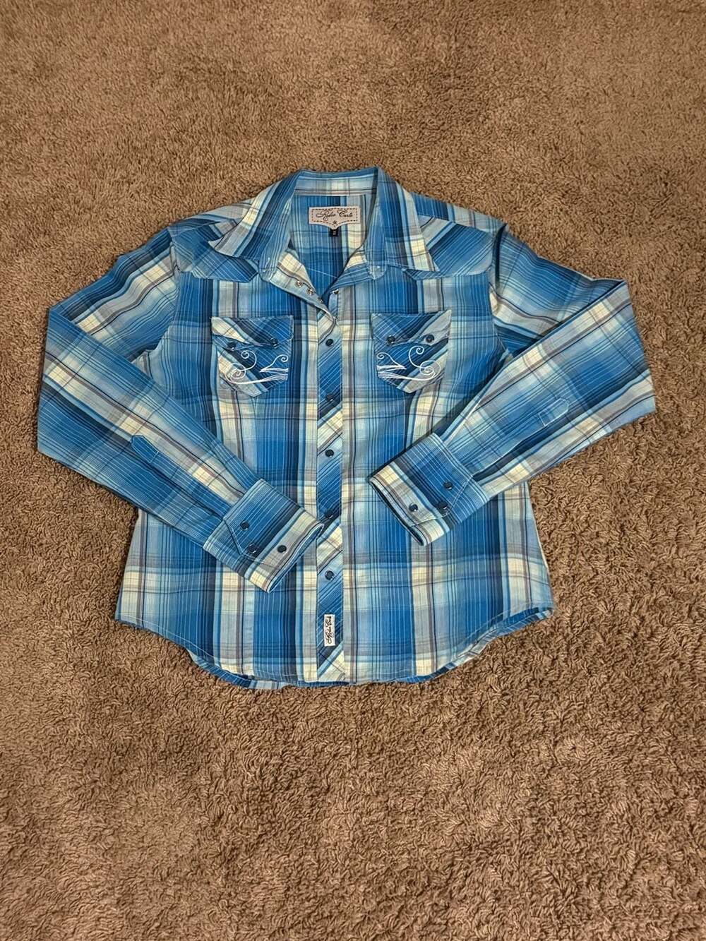 Rodeo Carte Blue and White Plaid Western Long Sleeve Snap Button Shirt